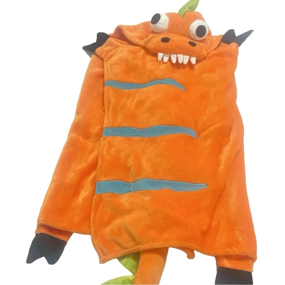 Toddler size hooded dinosaur blanket - Picture 3 of 5